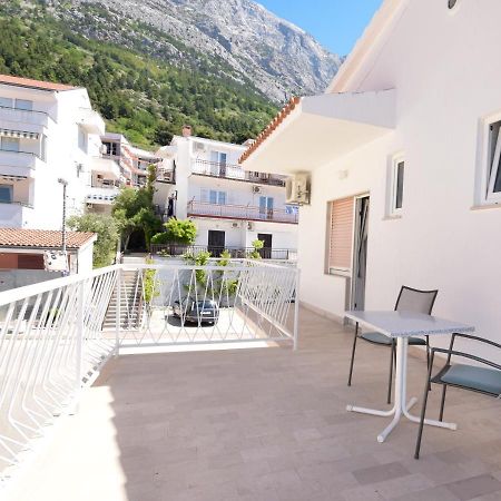 B&B Villa Ivona 2 Baška Voda Kültér fotó